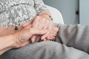 elderly-person-640x480-27168097.jpeg