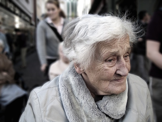 elderly-person-640x480-55426541.jpeg