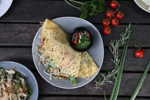 local-food-640x480-44195035.jpeg