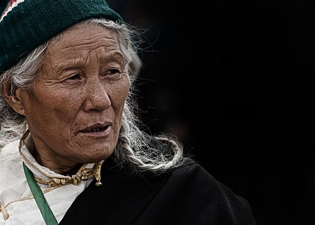 elderly-person-640x480-30907741.jpeg