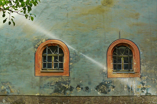 house-640x480-89410062.jpeg