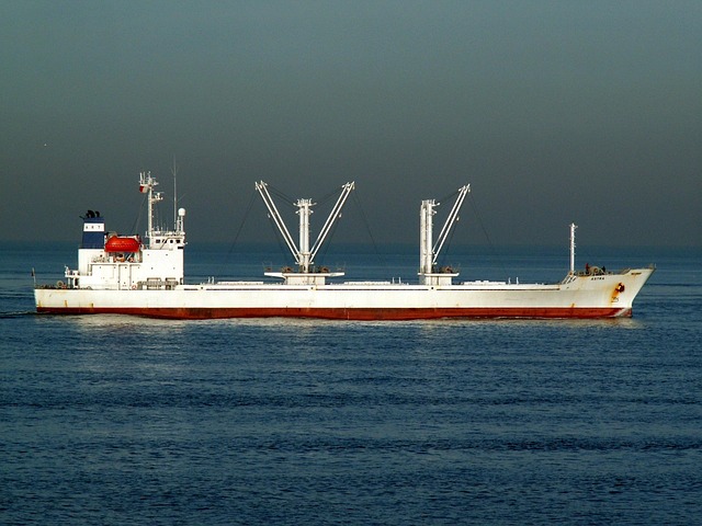cargo-ship-640x480-69116050.jpeg