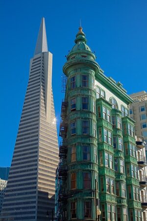 commercial-building-640x480-96448667.jpeg