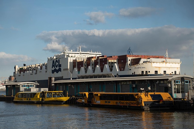 container ship