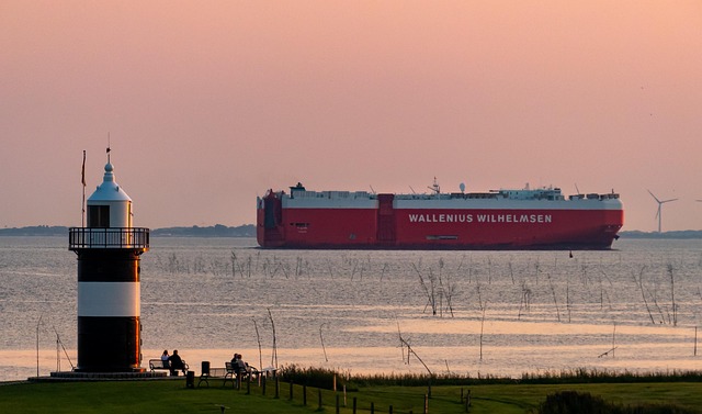 container ship
