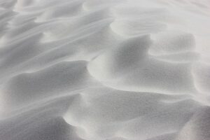 desert-landscape-640x480-14963910.jpeg