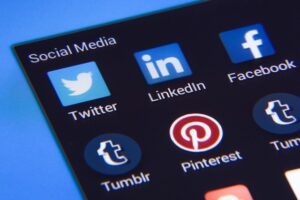 digital-marketing-640x480-10898876.jpeg