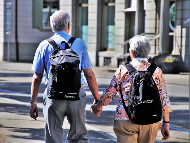 elderly-person-640x480-76053402.jpeg