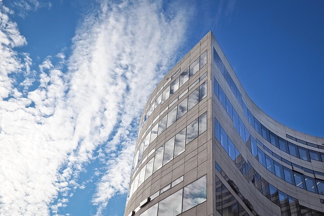 heatingheating-coolingcommercial-buildin-640x480-26498375.jpeg