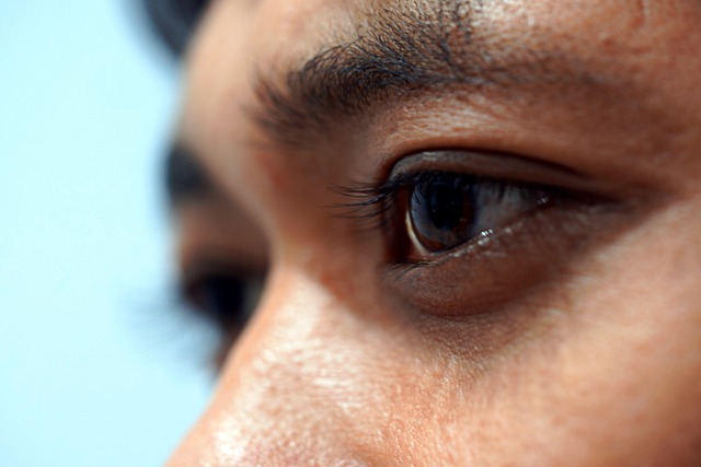human-640x480-94393414.jpeg