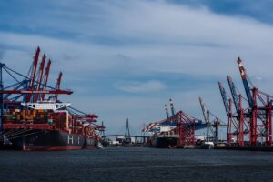 Revolutionary Connex Container: Enhanced Security through Reinforced Lockbox Design