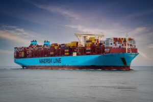 shipping-containershipping-containerscon-640x480-18119685.jpeg