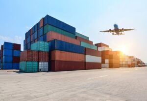 shipping-containershipping-containerscon-640x480-25920303.jpeg