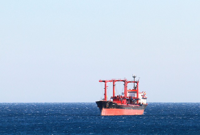 shipping-containershipping-containerscon-640x480-727694.jpeg
