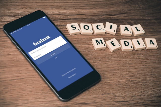social-mediafacebooktiktoksocial-network-640x480-78964912.jpeg