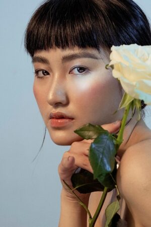 woman-640x480-49282589.jpeg