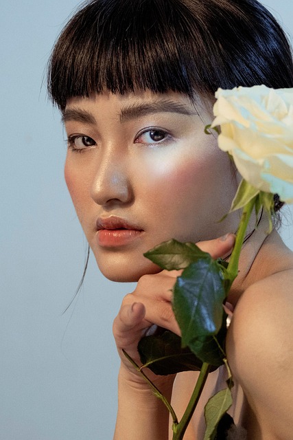 woman-640x480-49282589.jpeg