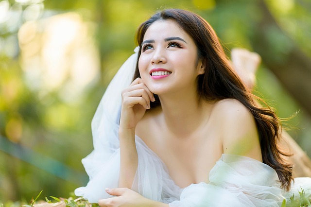 woman-640x480-7889475.jpeg