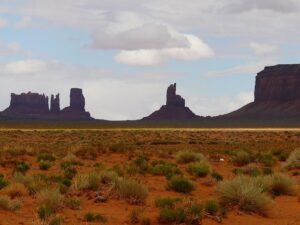 arizona-landscape-640x480-26978335.jpeg