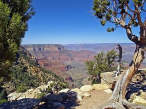arizona-landscape-640x480-75600636.jpeg