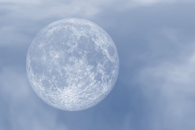 blue-640x480-24615863.jpeg