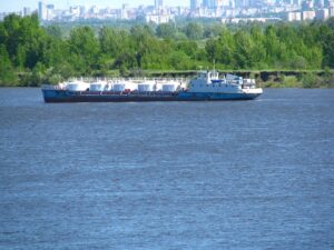 cargo-ship-640x480-9449641.jpeg