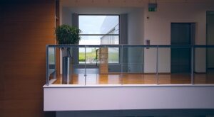 commercial-building-640x480-3286293.jpeg