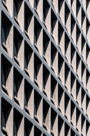 commercial-building-640x480-79917016.jpeg