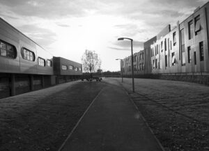 commercial-buildings-640x480-29991888.jpeg