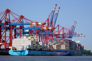 container-ship-640x480-1541829.jpeg