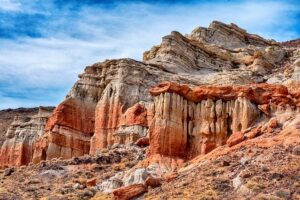 desert-landscape-640x480-2958083.jpeg