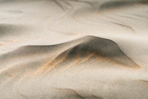 desert-landscape-640x480-6144291.jpeg