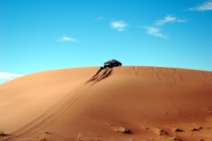 desert-landscape-640x480-9686008.jpeg