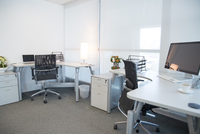 office-640x480-21994447.jpeg