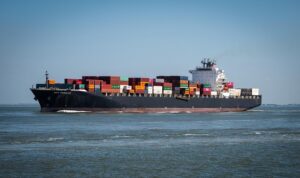 shipping-containers-640x480-63647462.jpeg