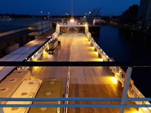 Secure Connex Container: Reinforced Lockbox Design for Ultimate Safety