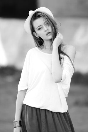 woman-640x480-3334126.jpeg