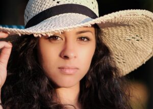 woman-640x480-46941131.jpeg