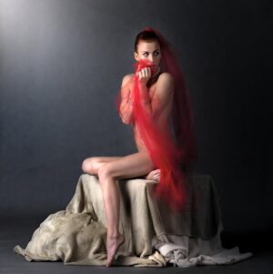 woman-640x480-60749134.jpeg