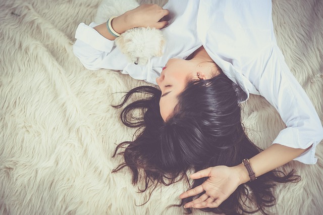 woman-640x480-89393737.jpeg