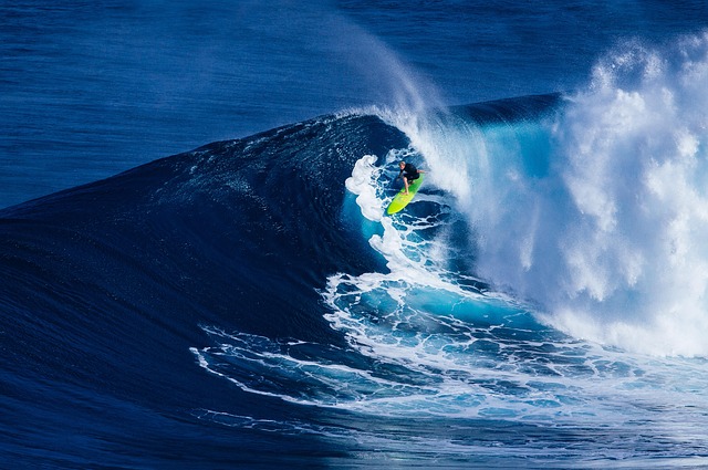 blue-640x480-27435626.jpeg