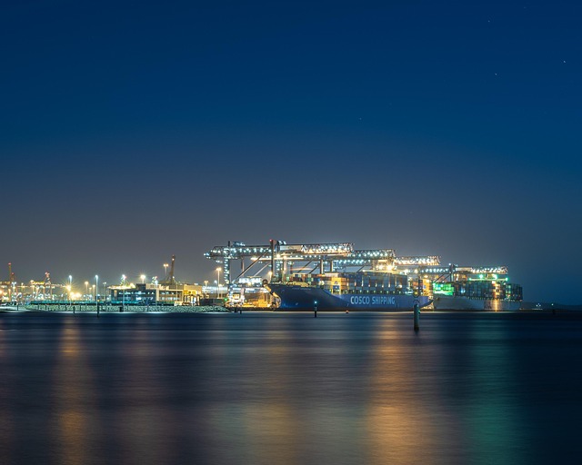 container ship