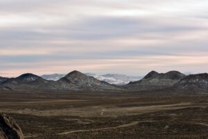 desert-landscape-640x480-94492004.jpeg
