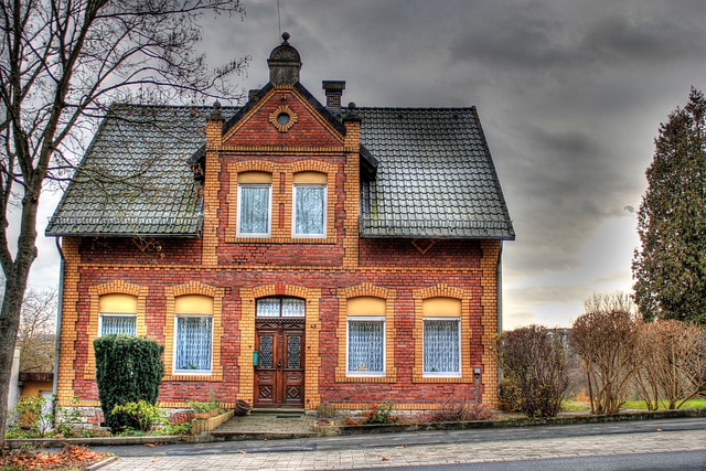house-640x480-72411880.jpeg