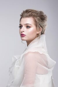 portrait-640x480-56140938.jpeg