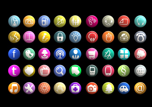 social-network-640x480-35926539.jpeg