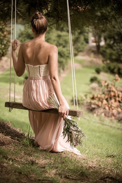 woman-640x480-13006640.jpeg