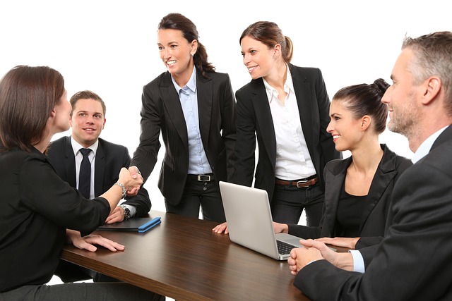 business-640x480-15177191.jpeg
