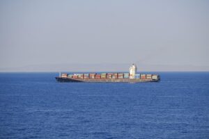 cargo-ship-640x480-37883984.jpeg