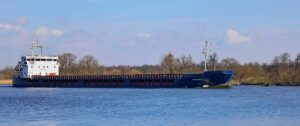 cargo-ship-640x480-7740985.jpeg
